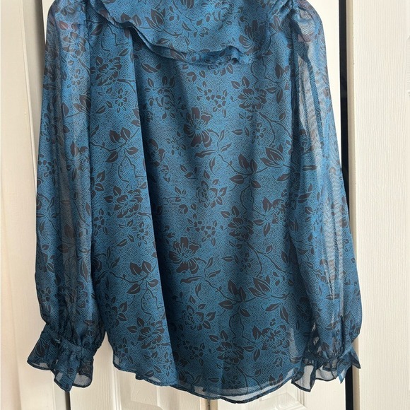 NWT! Ann Taylor Blue & Black Floral Blouse size XL - Picture 7 of 7